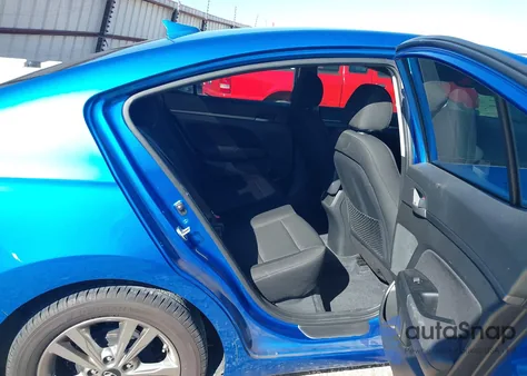 2017 Hyundai Elantra Value Edition из США, поврежденный, VIN 5NPD84LF5HH156440